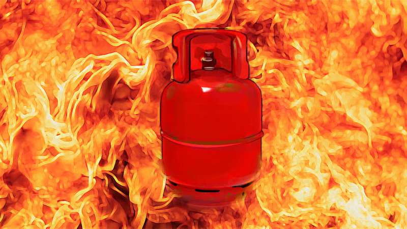 Gas Cylinder Fire in Gazipur's Kaliakair
